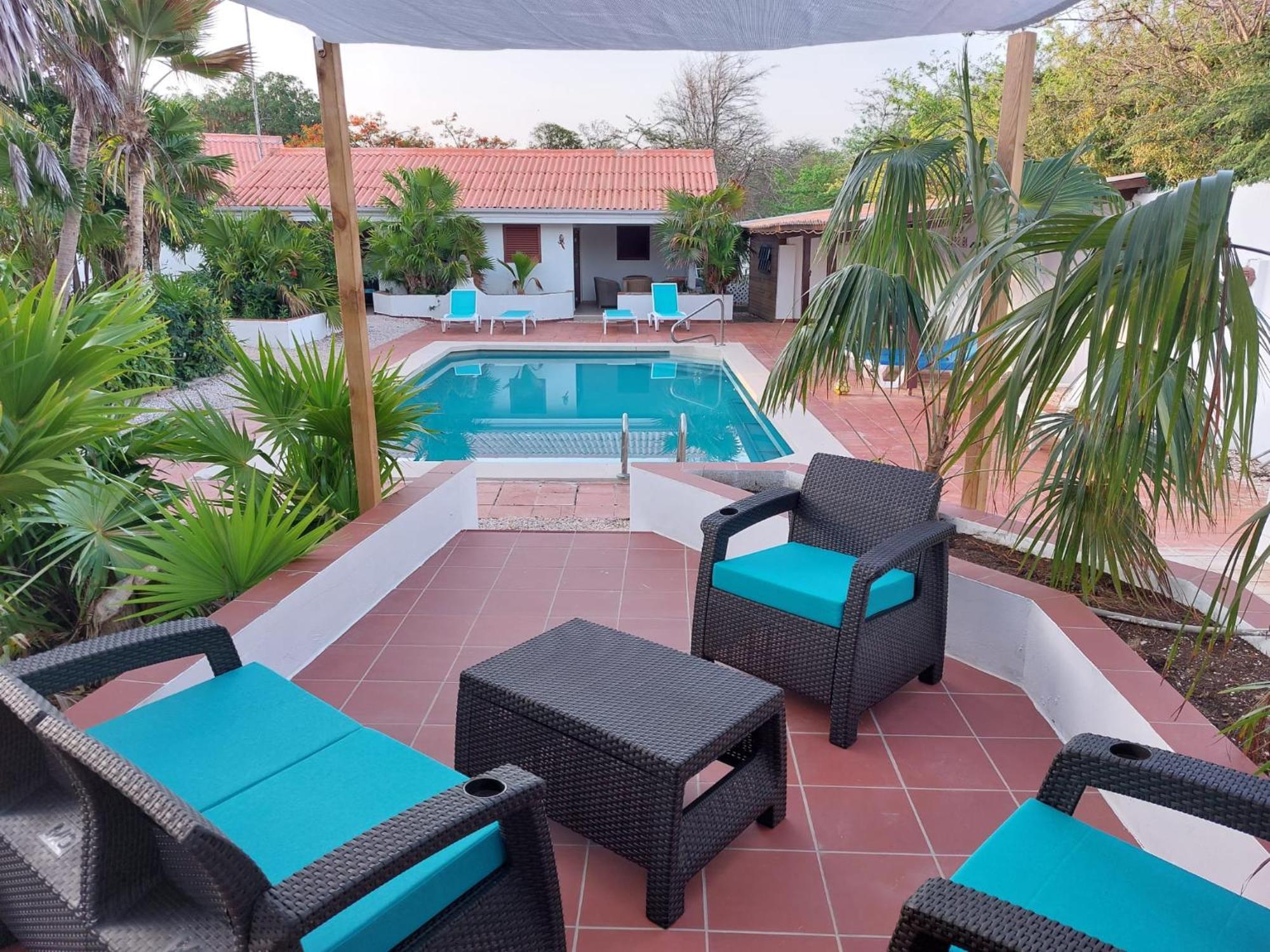 Kas Di Ala Apartments Willemstad Ngoại thất bức ảnh