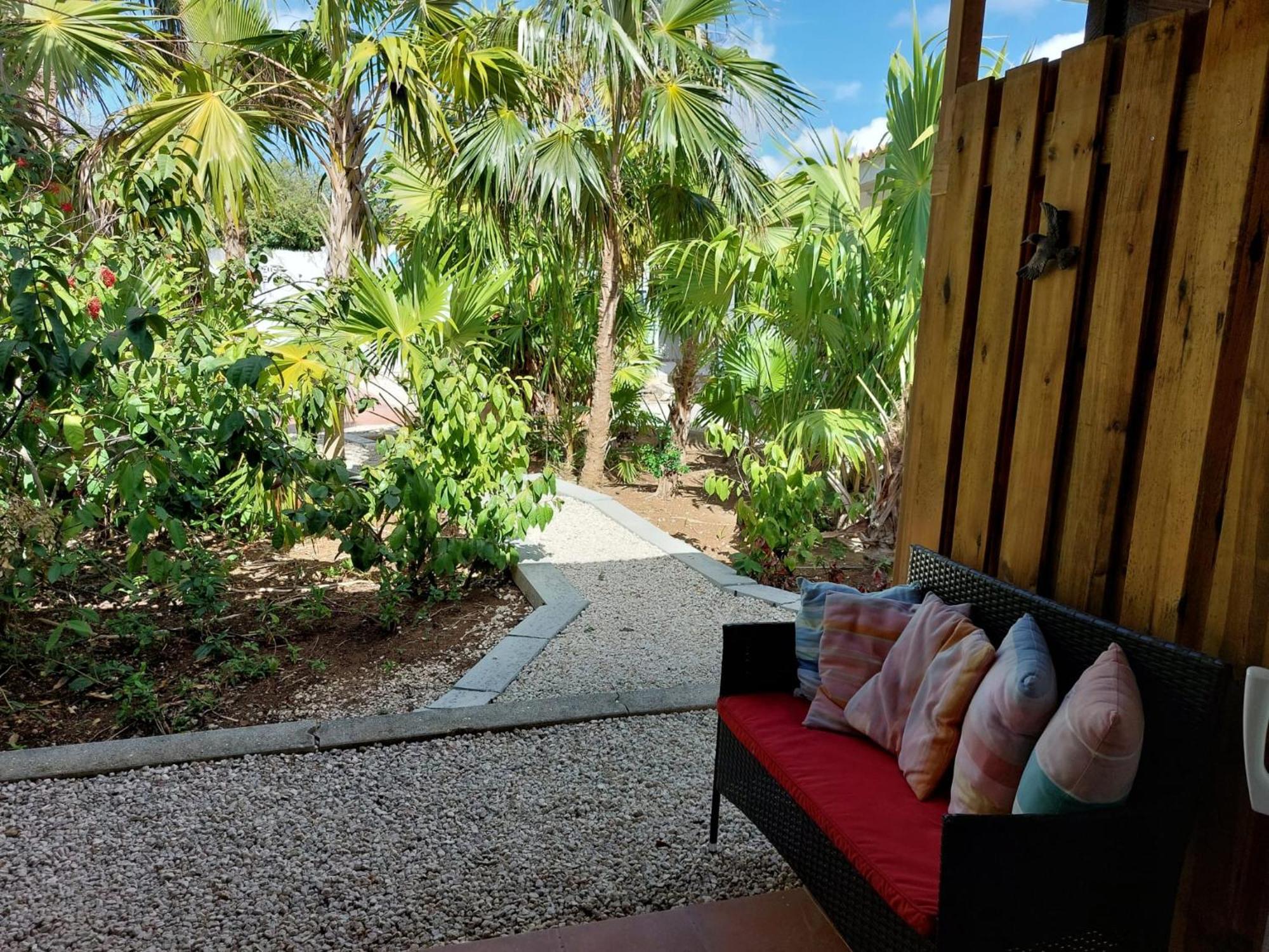 Kas Di Ala Apartments Willemstad Ngoại thất bức ảnh