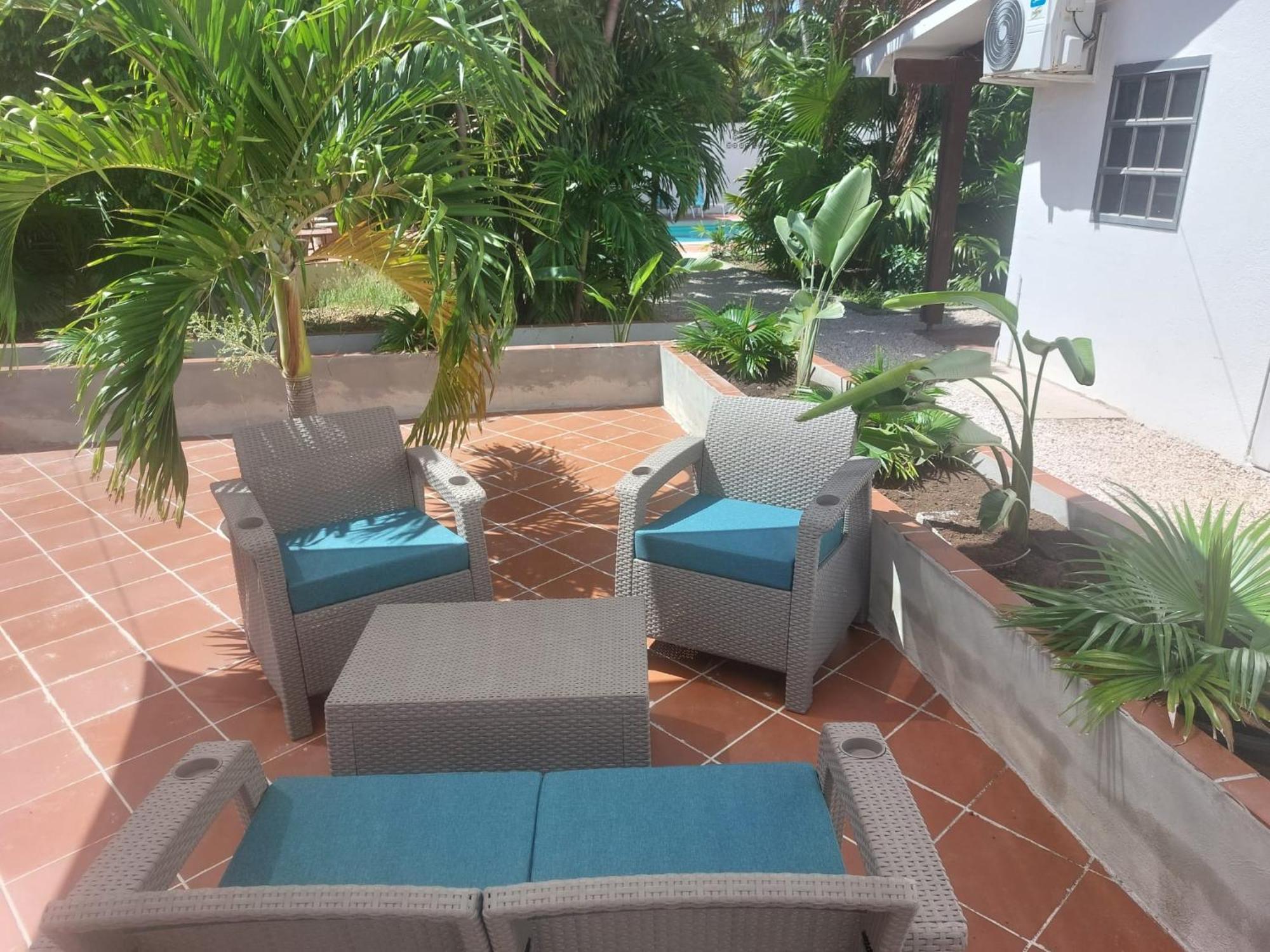 Kas Di Ala Apartments Willemstad Ngoại thất bức ảnh