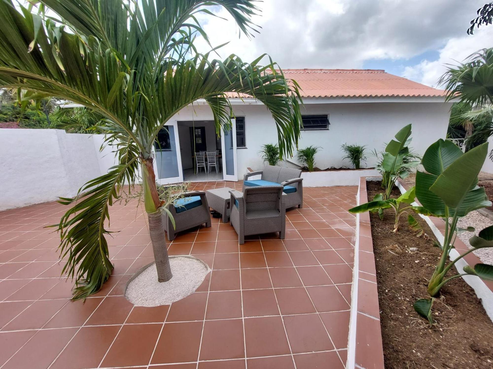 Kas Di Ala Apartments Willemstad Ngoại thất bức ảnh