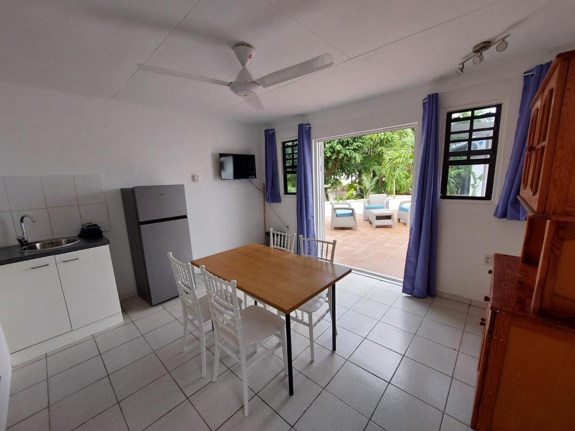Kas Di Ala Apartments Willemstad Ngoại thất bức ảnh