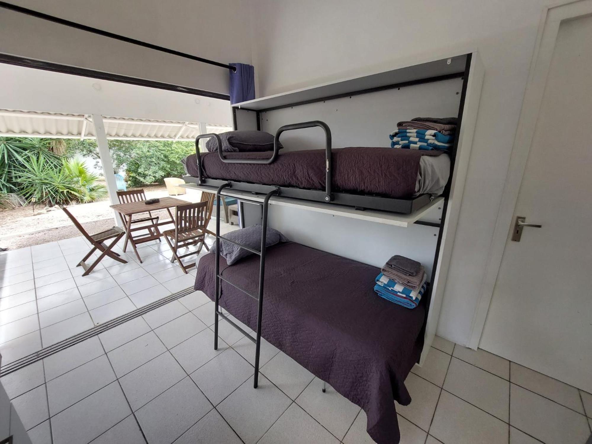 Kas Di Ala Apartments Willemstad Ngoại thất bức ảnh